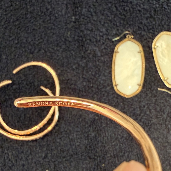 Kendra Scott Rose Gold 3 bracelet stack - Picture 3 of 3